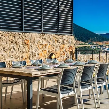 For 10 People With Sea View In Kalkan Center Villa