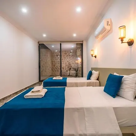 Villa For 10 People With Sea View In Kalkan Center