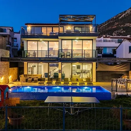 For 10 People With Sea View In Kalkan Center * Kas