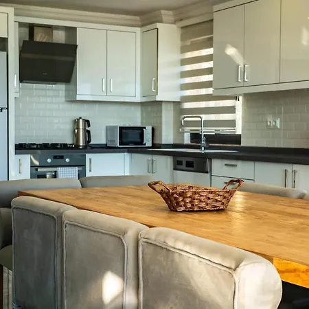 For 10 People With Sea View In Kalkan Center Κας
