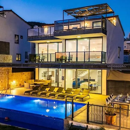 For 10 People With Sea View In Kalkan Center Villa