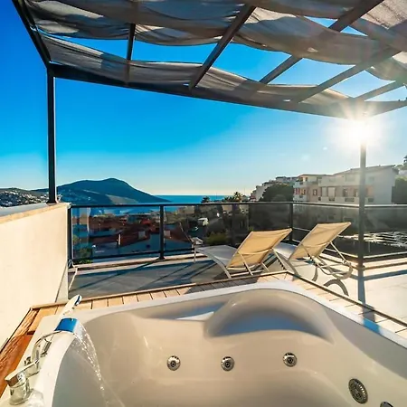 Βίλα For 10 People With Sea View In Kalkan Center Κας